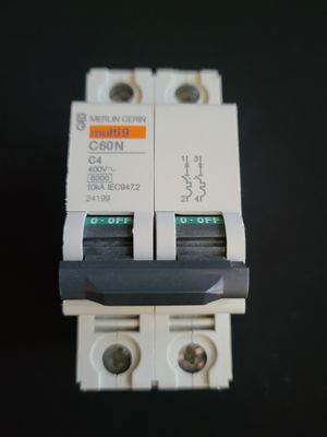 DISJONCTEUR MERLIN GERIN 24199 MULTI9 C60N C4