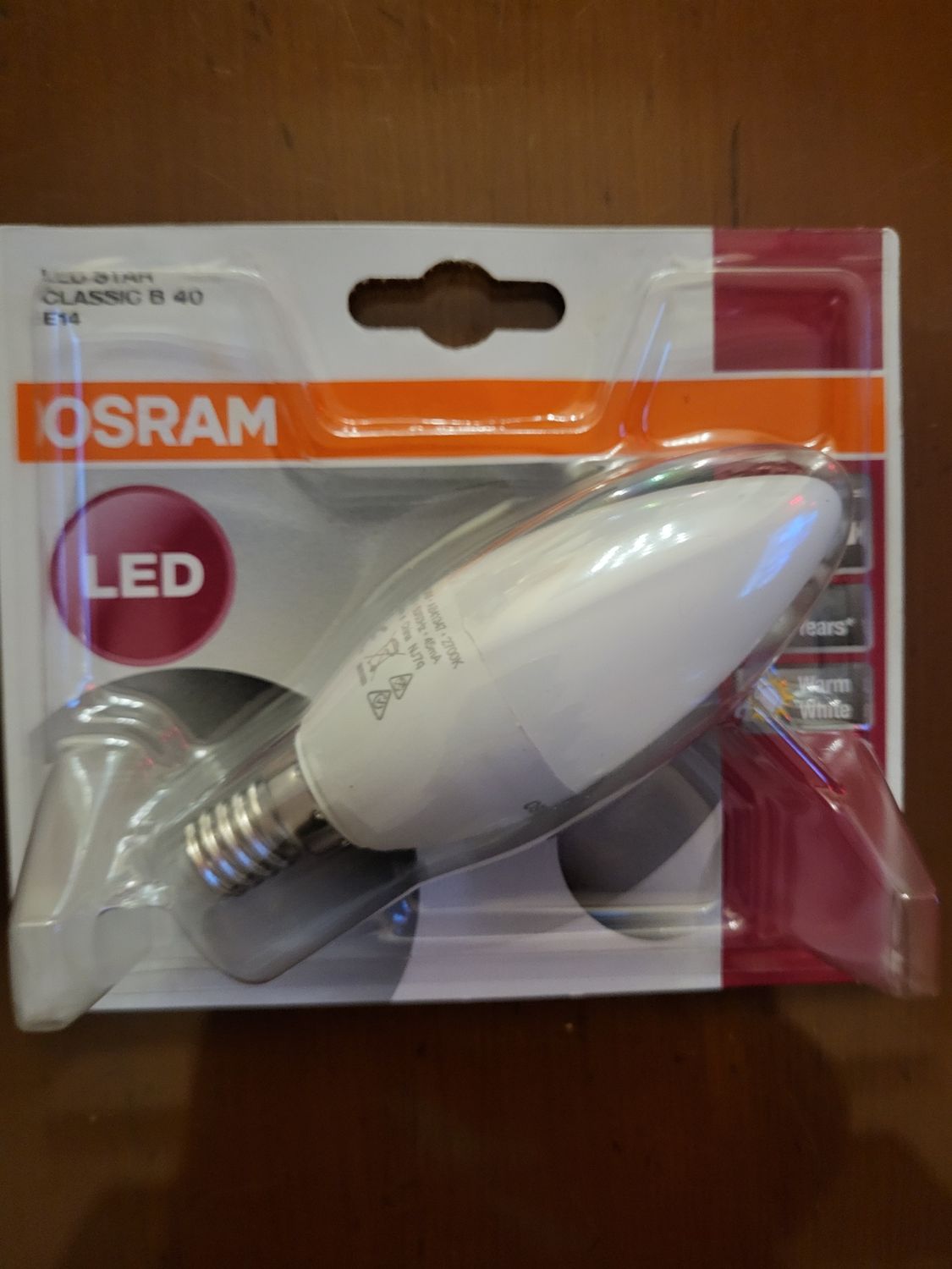 OSRAM LED 5.7W =>40W CULOT E14 2700K