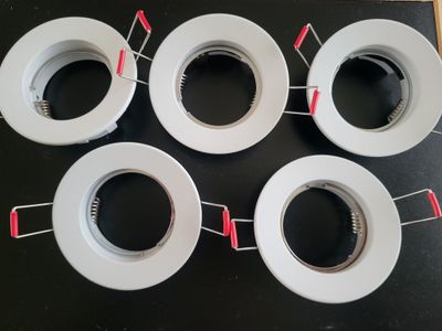 LOT DE 5 SPOTS ENCASTRABLES BLANC FIXES DIAMÈTRE 80MM