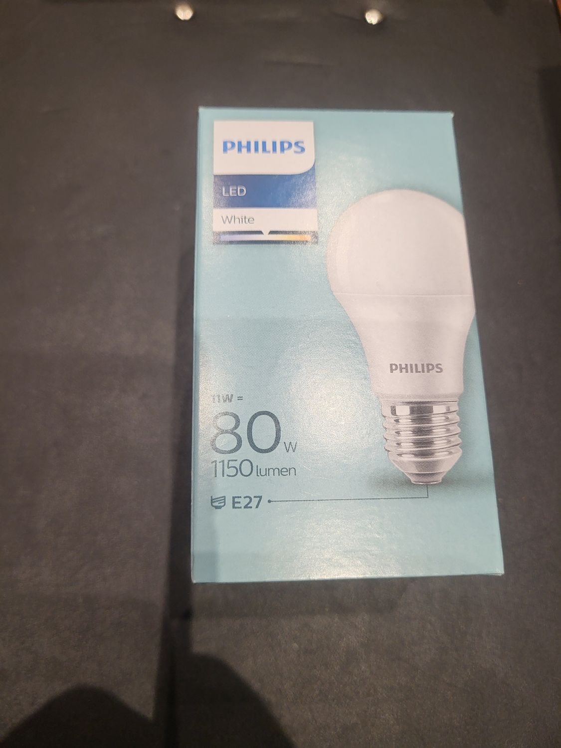 PHILIPS LED 11W=> 80W E27 3000K 1150 LUMENS