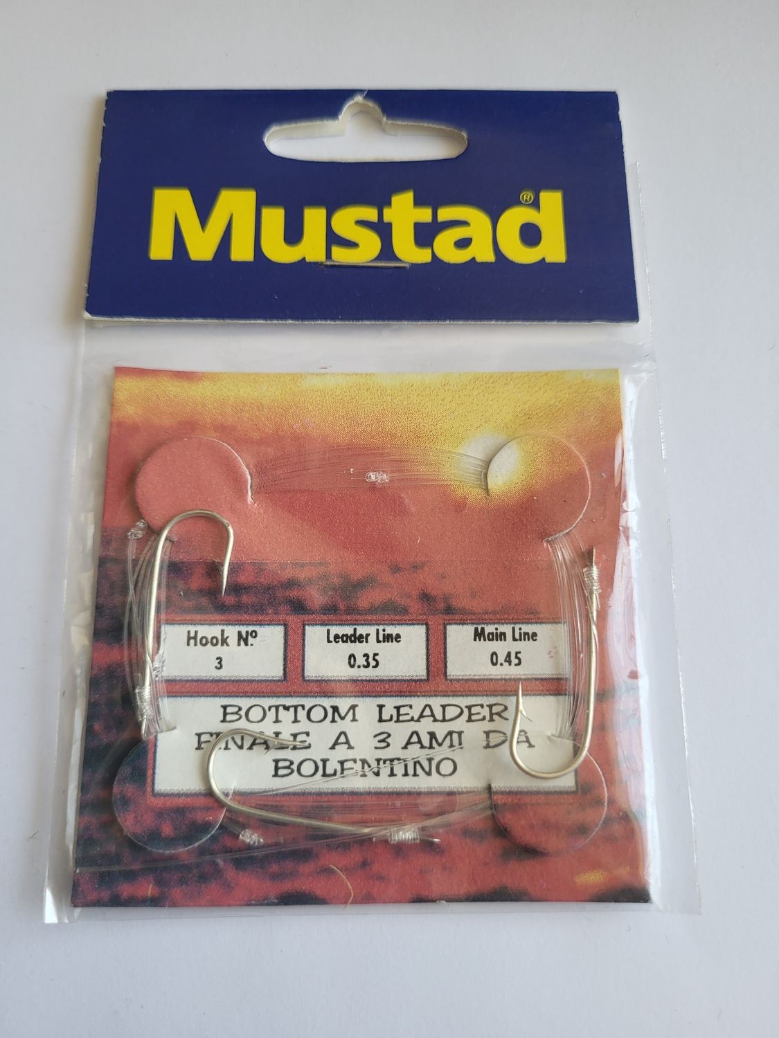 SACHET  MUSTAD  1 BAS DE LIGNE ÉQUIPÉ DE 3 HAMEÇONS N°3 SACHET  MUSTAD  1 BAS DE LIGNE ÉQUIPÉ DE 3 HAMEÇONS N°3