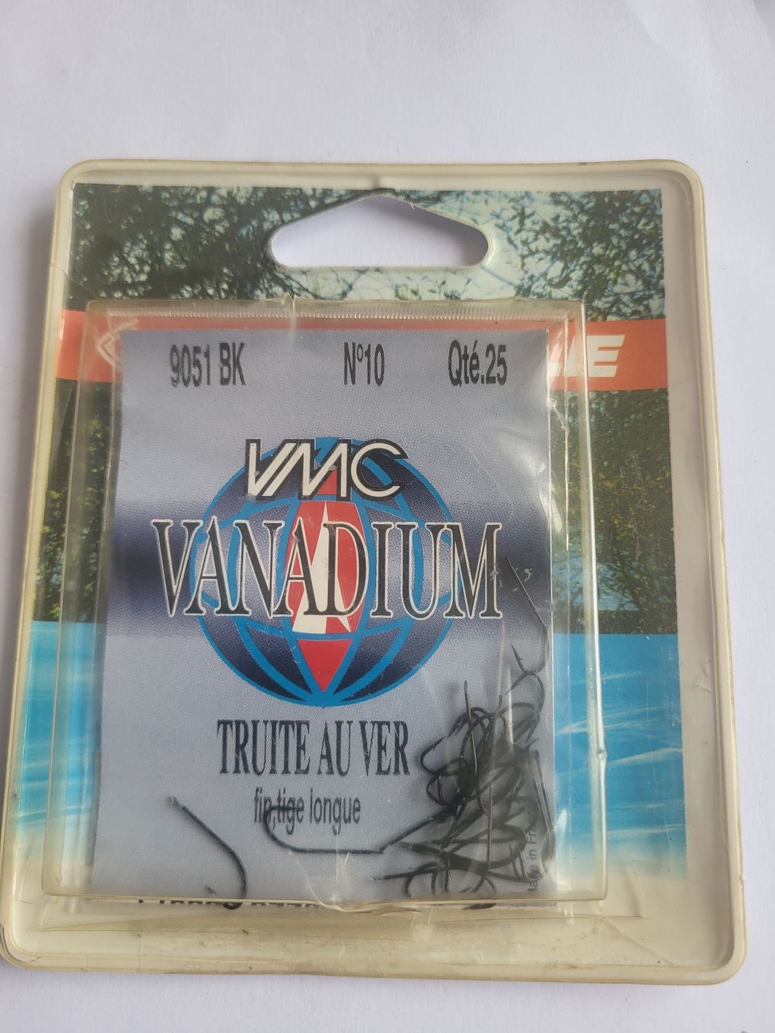 DUDULE 25 HAMEÇONS N°10 NON MONTÉS RÉFÉRENCE 9051 BK
