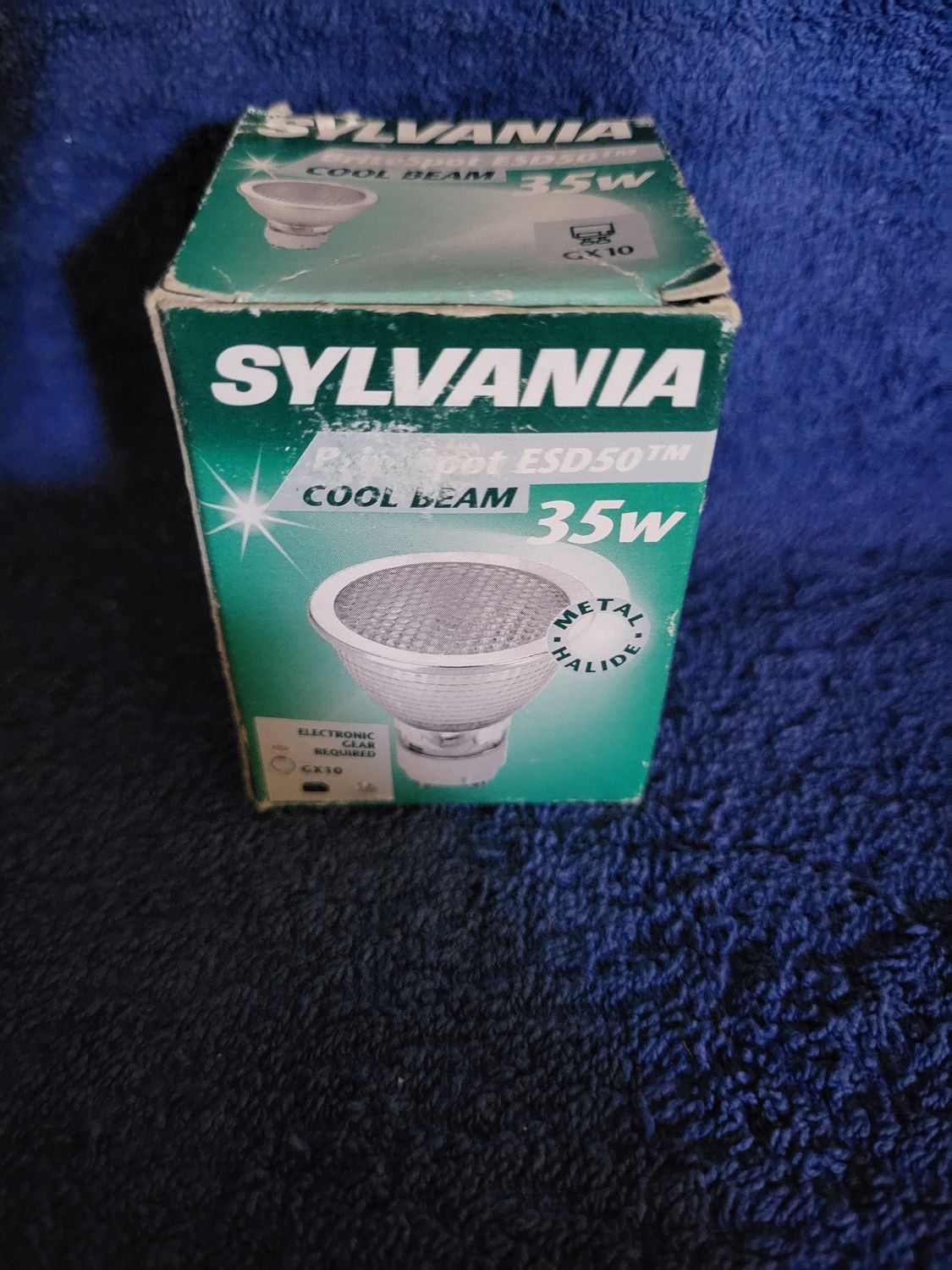 SYLVANIA BRITESPOT ESD50 GX10 35W 38° 3000K METAL HALIDE SYLVANIA BRITESPOT ESD50 GX10 35W 38° 3000K METAL HALIDE