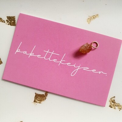 ZONNESTEEN | Hanger Ruw | optimistisch, opbeurend, levensvreugde ZONNESTEEN | Hanger Ruw | optimistisch, opbeurend, levensvreugde