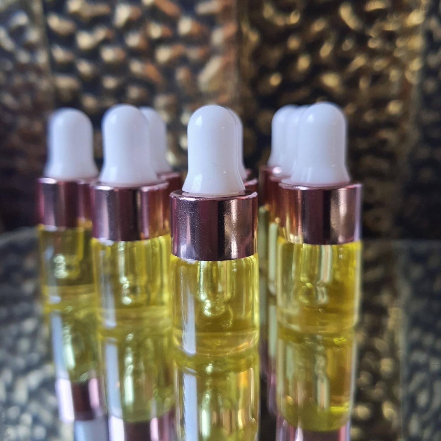 Sample - YOU·OLOGY UPLIFT beauty oil