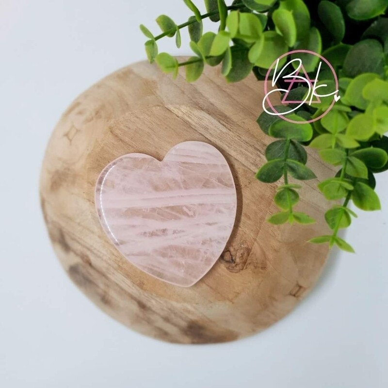 ROZENKWARTS | Hart × 75 mm | bevordert liefde, compassie, empathie ROZENKWARTS | Hart × 75 mm | bevordert liefde, compassie, empathie