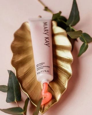 Mary Kay® Extra Emollient Night Cream