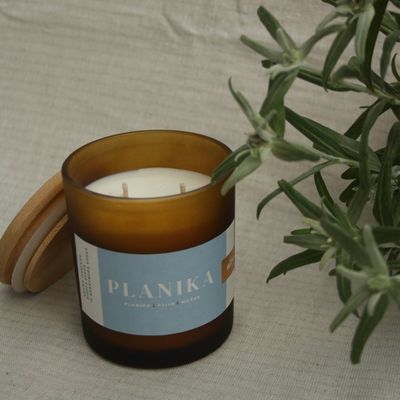 Dišeča sveča PLANIKA 210g