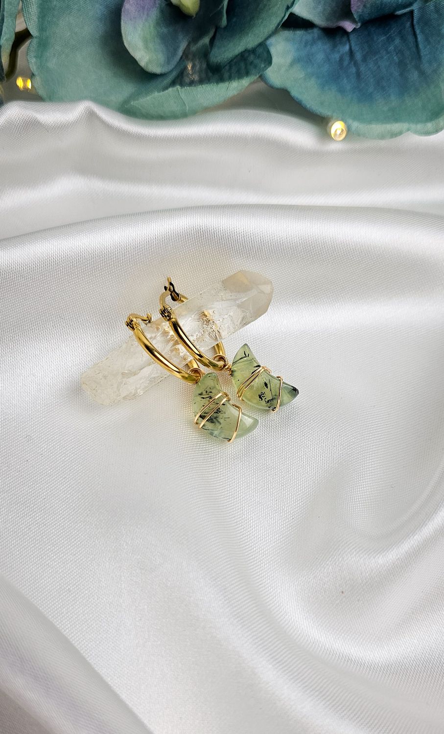 Earrings &quot;MOON&quot; in Prehnite