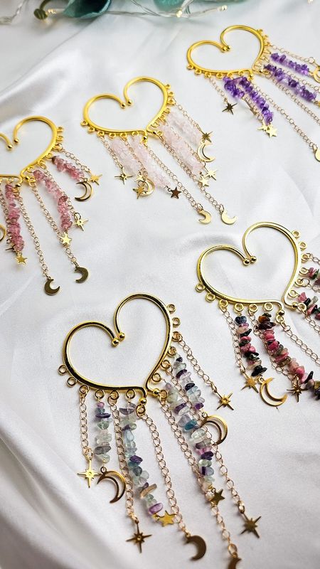 Earcuff with Chips (1 piece)
