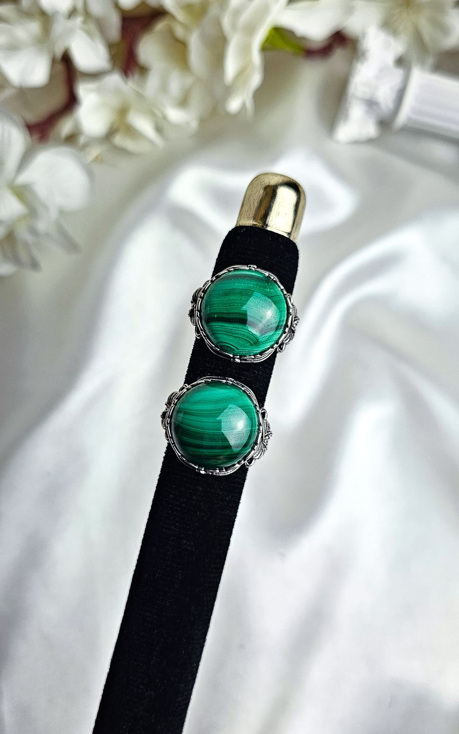Adjustable Etnic Ring in Malachite (FROM SIZE 14)