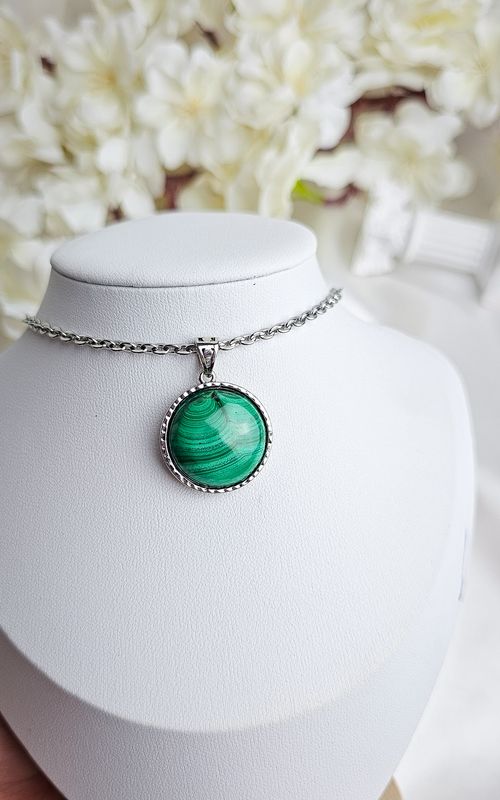 Etnic Necklace in Malachite n.1