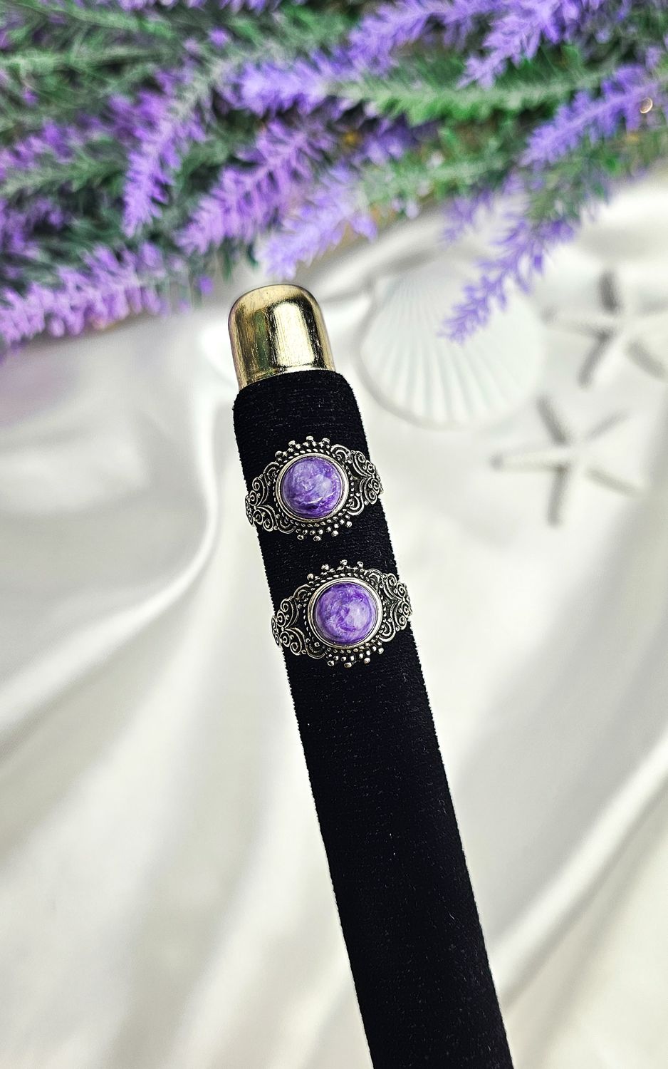 Adjustable Etnic Ring in Charoite (FROM SIZE 11)