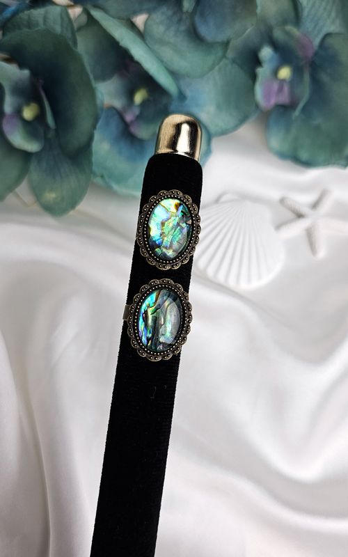 Adjustable Vintage Ring in Abalone (FROM SIZE 12)
