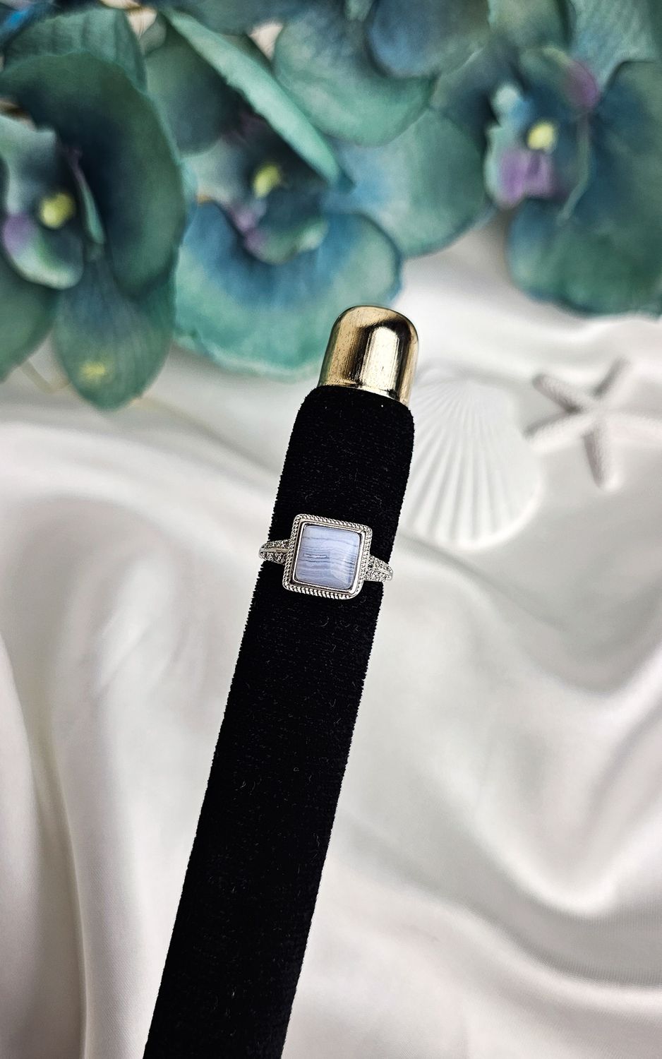 Adjustable Ring in Blue Lace Agate (FROM SIZE 11)