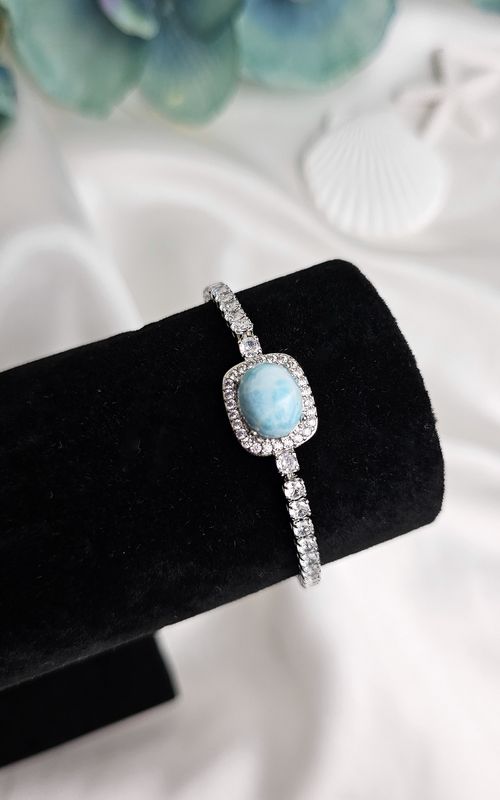 Adjustable Bracelet in Larimar