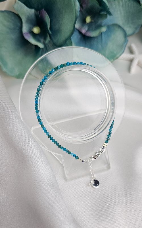 Bracelet in Apatite