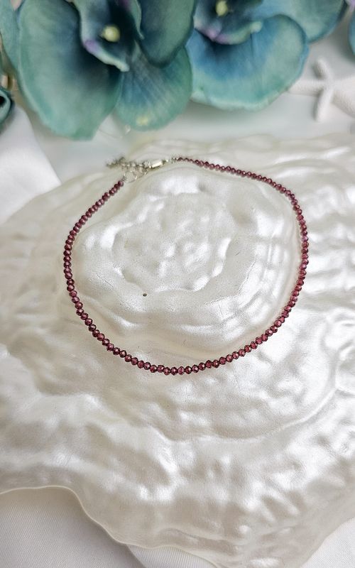 Anklet in Garnet
