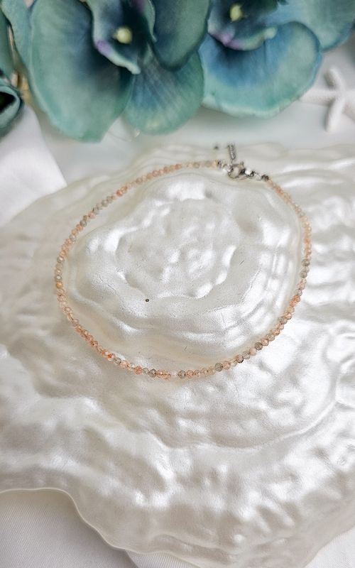Anklet in Peach Moonstone
