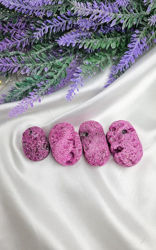 Raw Ruby Palmstone