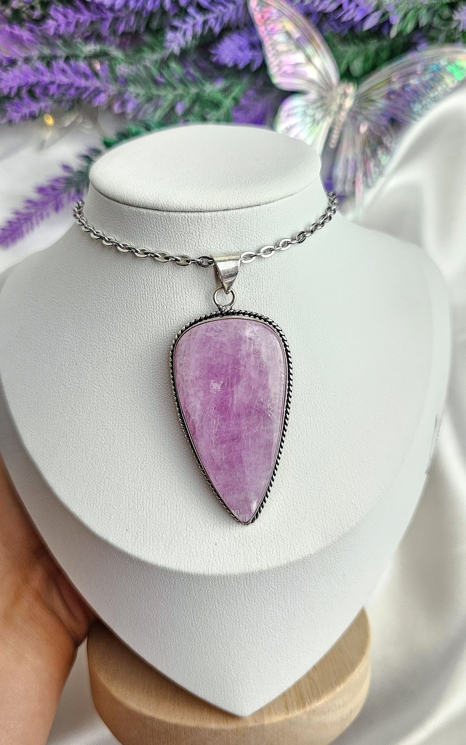 Indian Necklace in Kunzite