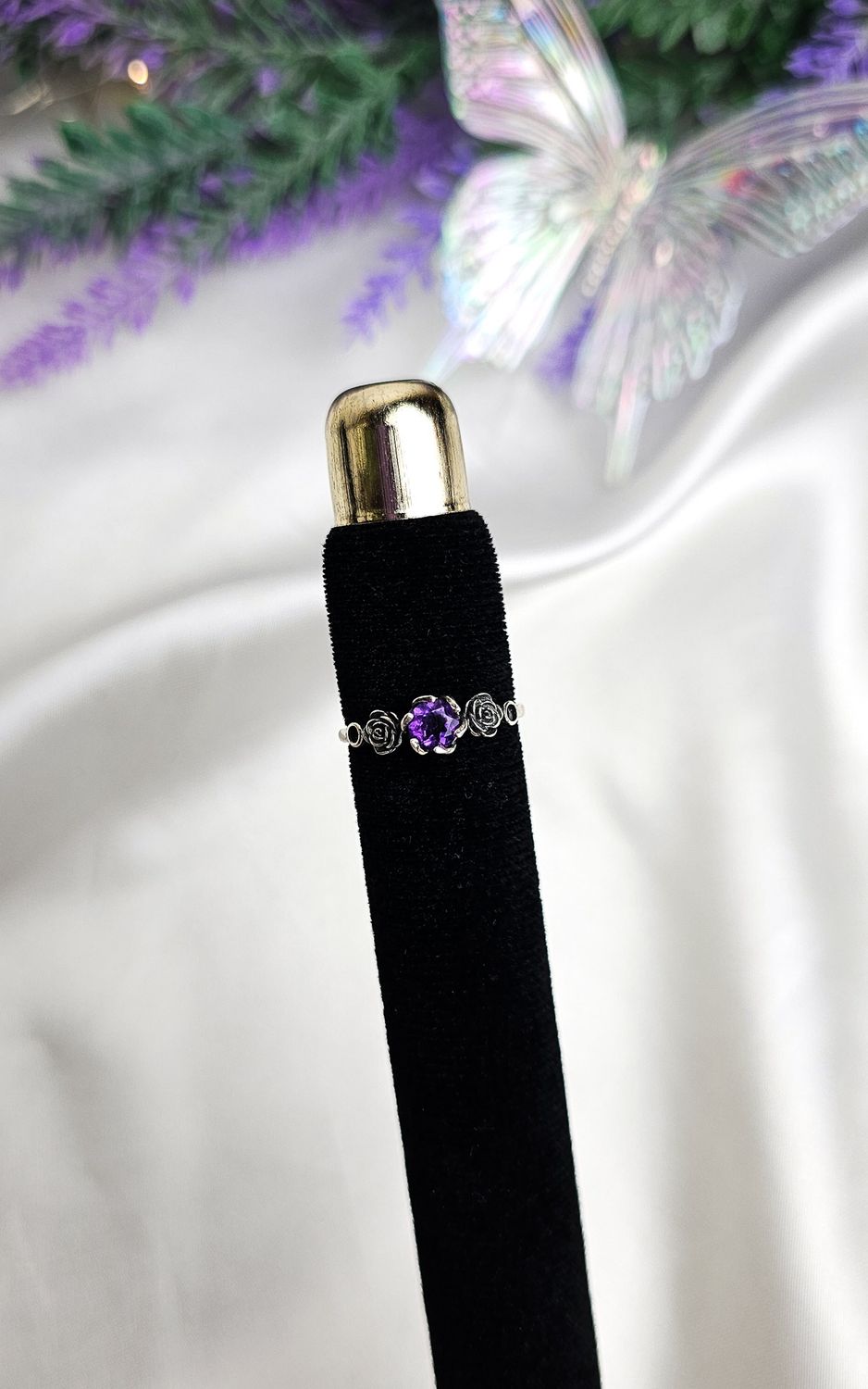 Adjustable Ring with Rose in Amethyst (FROM SIZE 11) - s925