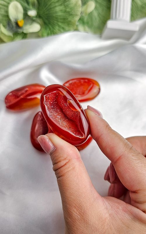 Carnelian Druzy Agate Palmstone (Small)