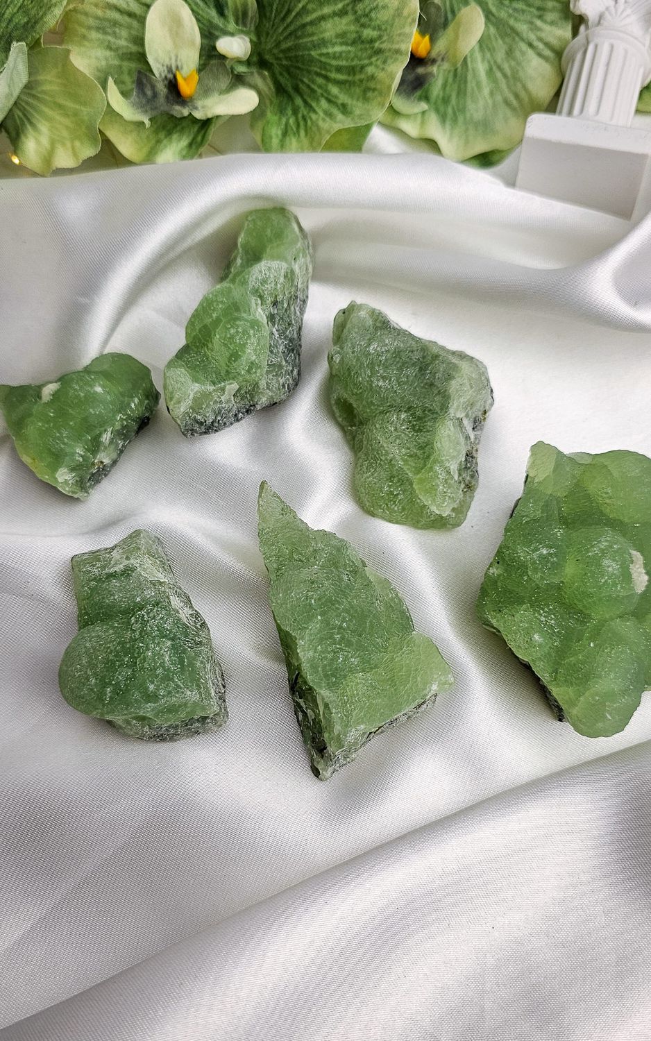 Raw Prehnite