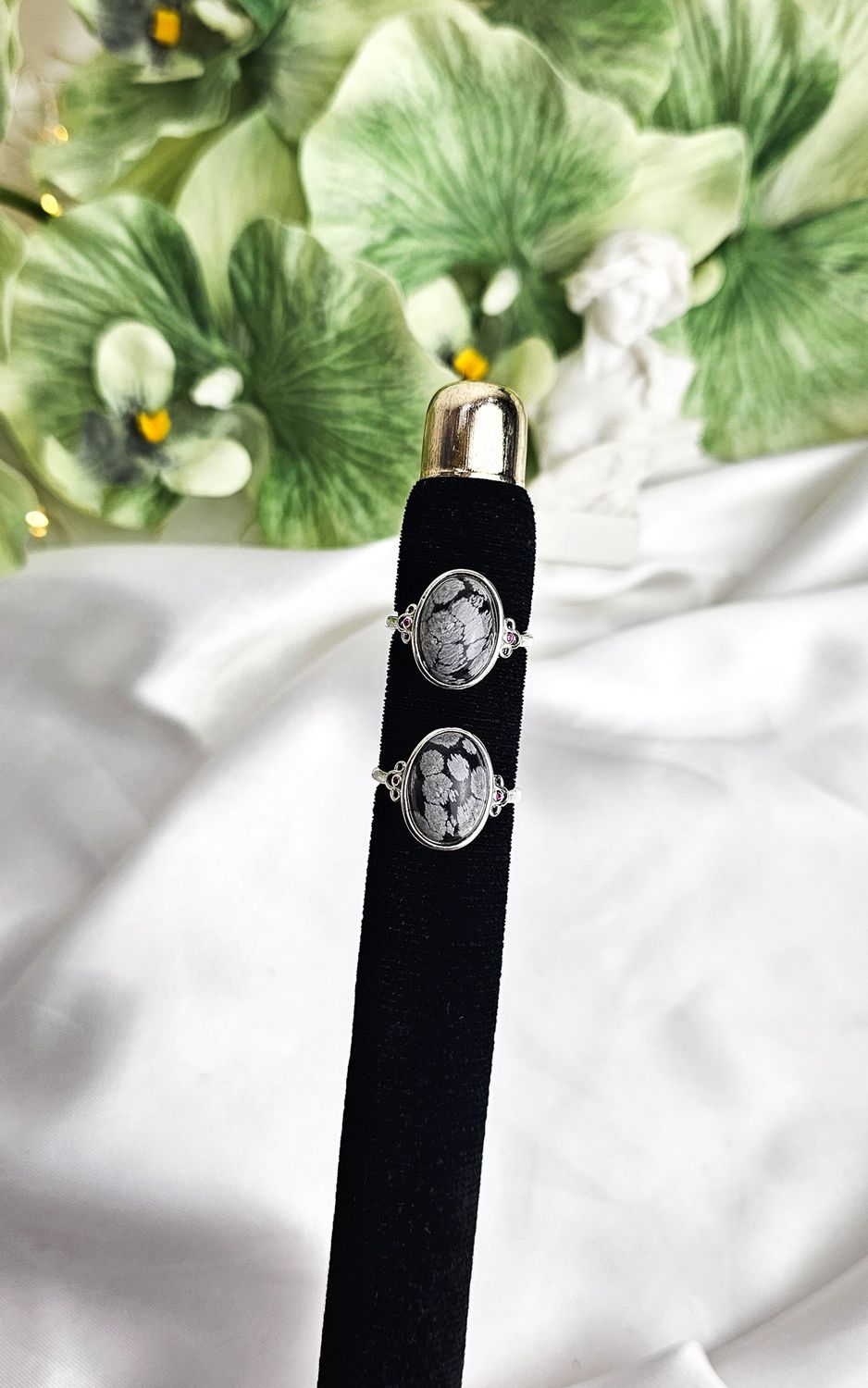 Adjustable Ring in Snowflake Obsidian (FROM SIZE 12)