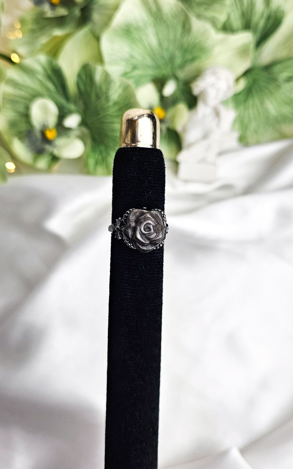 Adjustable Ring with Rose in Silver Obsidian (FROM SIZE 12)