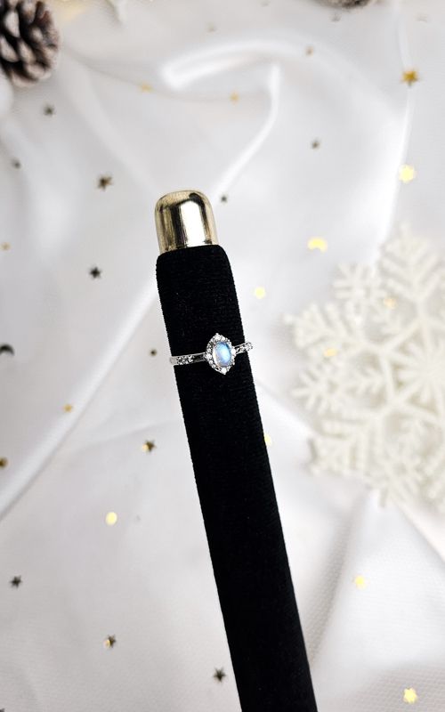 Adjustable Ring in Labradorite (FROM SIZE 13)