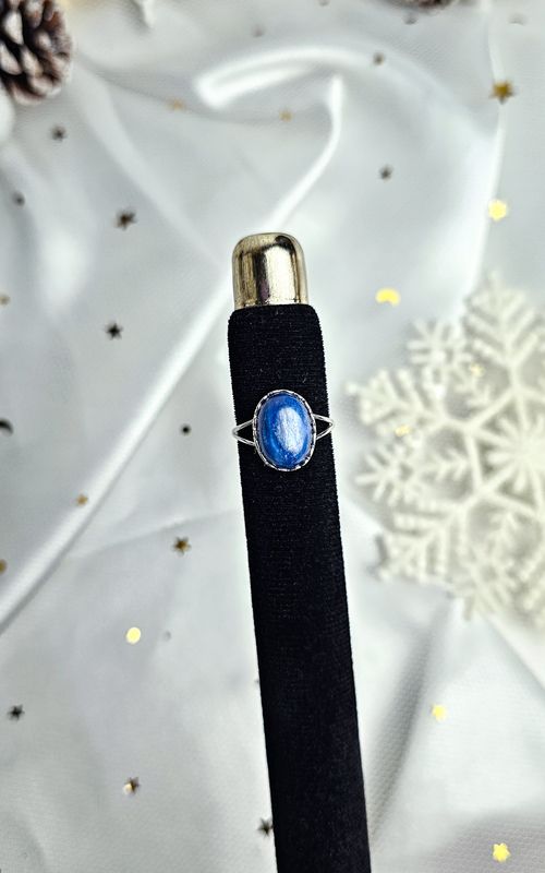 Adjustable Ring in Kyanite (FROM SIZE 13)