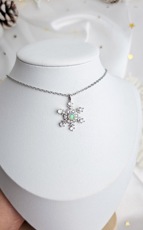 Necklace with Snowflake in Opal