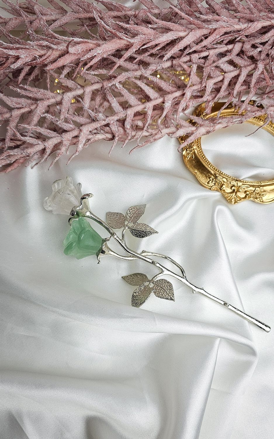 Rose in Clear Quartz and Green Adventurine
