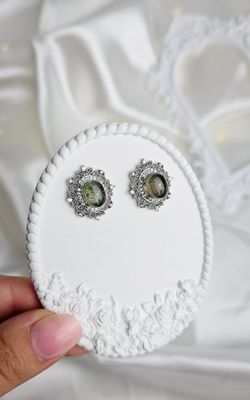 ALL EARRINGS