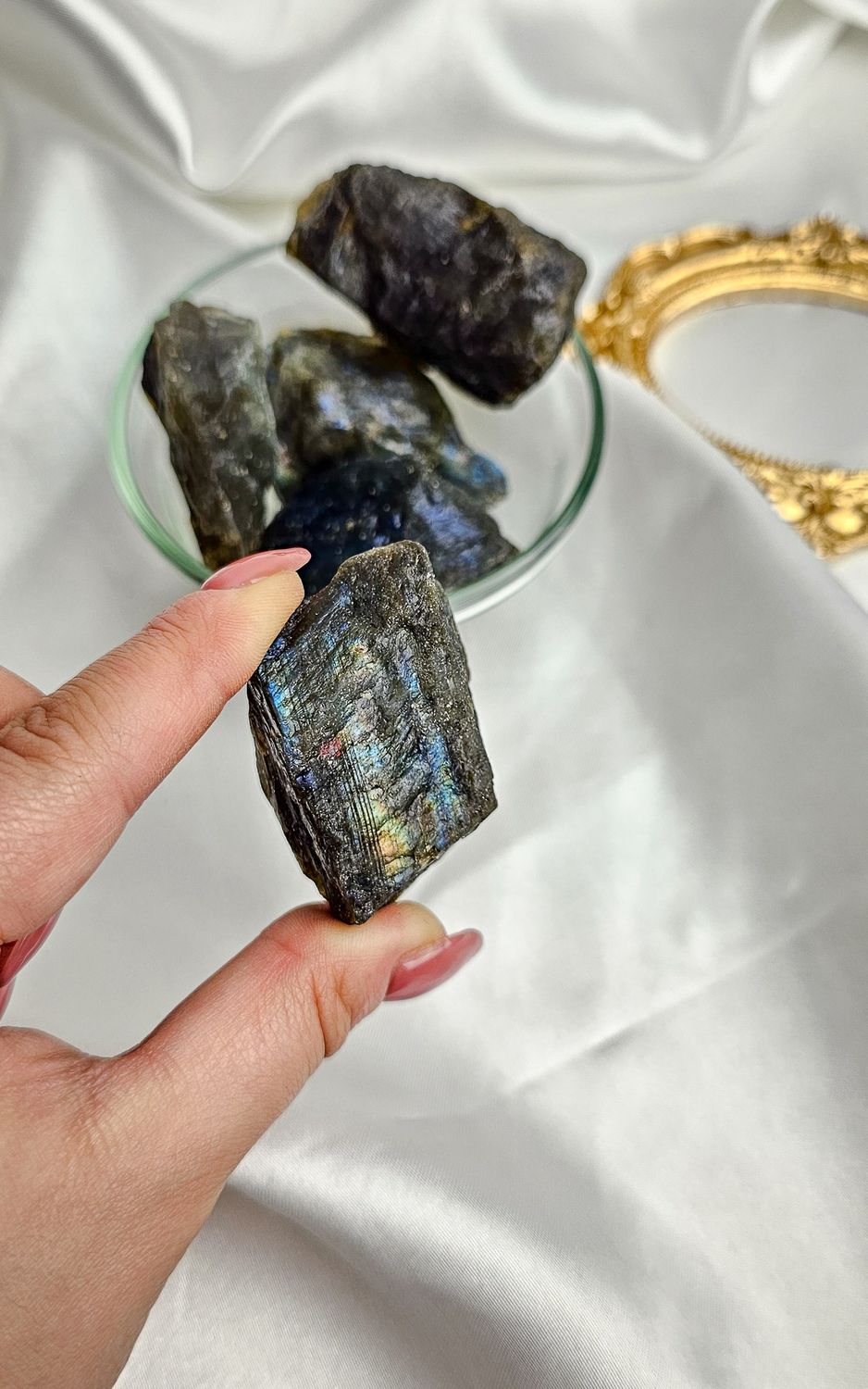 Labradorite Raw