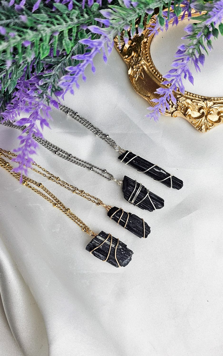 Necklace with Raw Black Tourmaline (Silver)