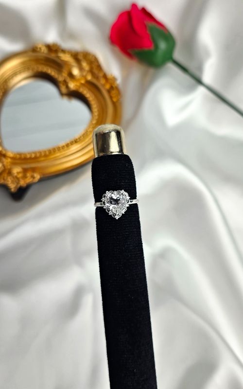 Adjustable Ring with Heart in Clear Quartz (FROM SIZE 10)