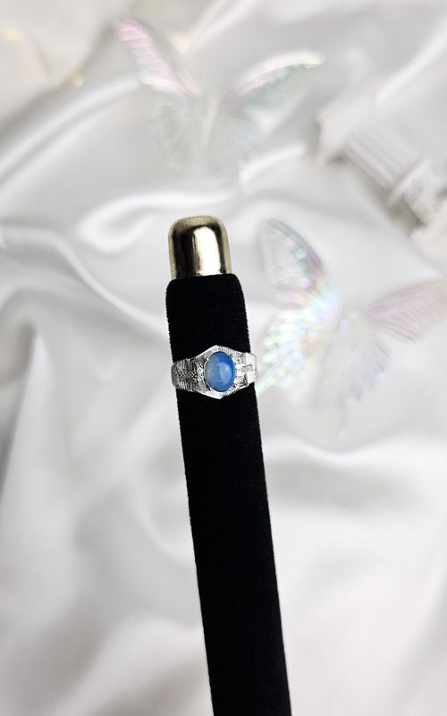 Adjustable Ring in Opal (FROM SIZE 11)