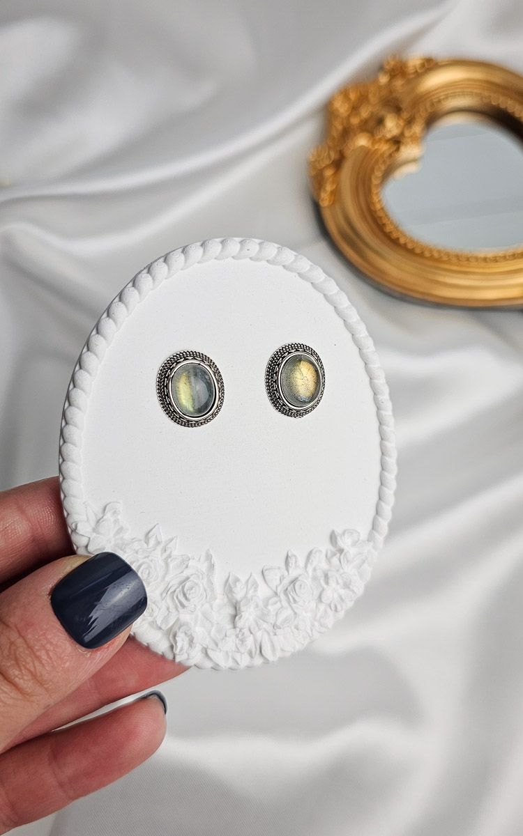 Etnic Earrings in Labradorite