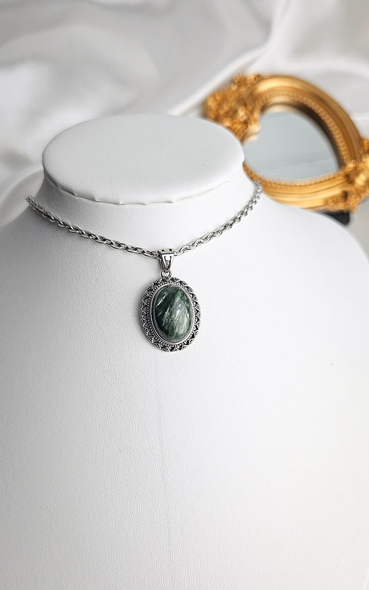 Etnic Necklace in Seraphinite n.1