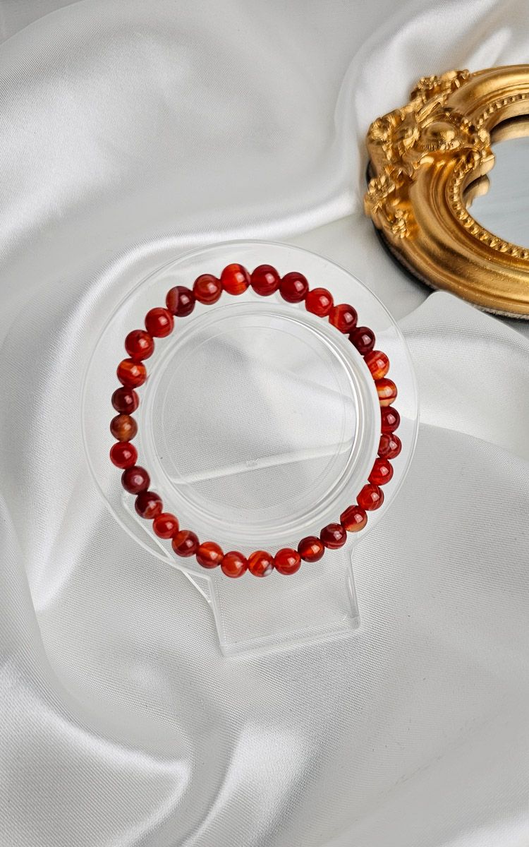 Elastic Bracelet in Carnelian Agate (6mm)
