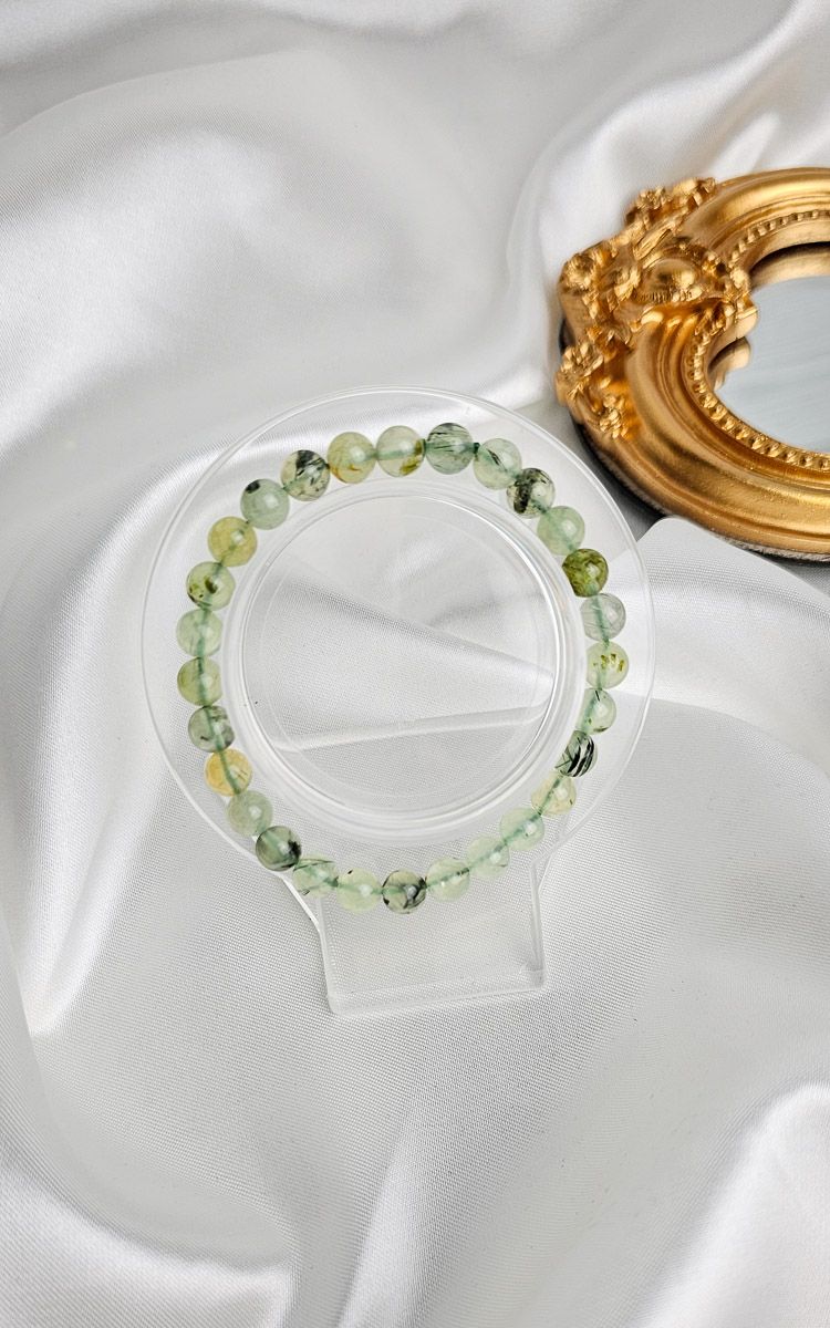 Elastic Bracelet in Prehnite (6mm)