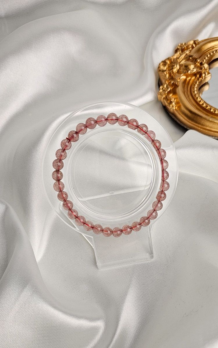 Elastic Bracelet in Strawberry Quartz (6mm)