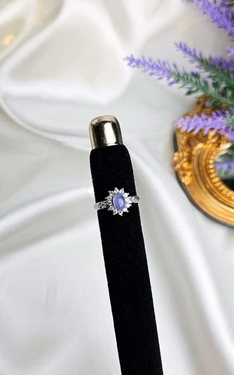 Adjustable Ring in Tanzanite (FROM SIZE 11)