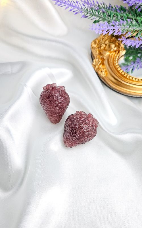 Strawberry in Strawberry Quartz
