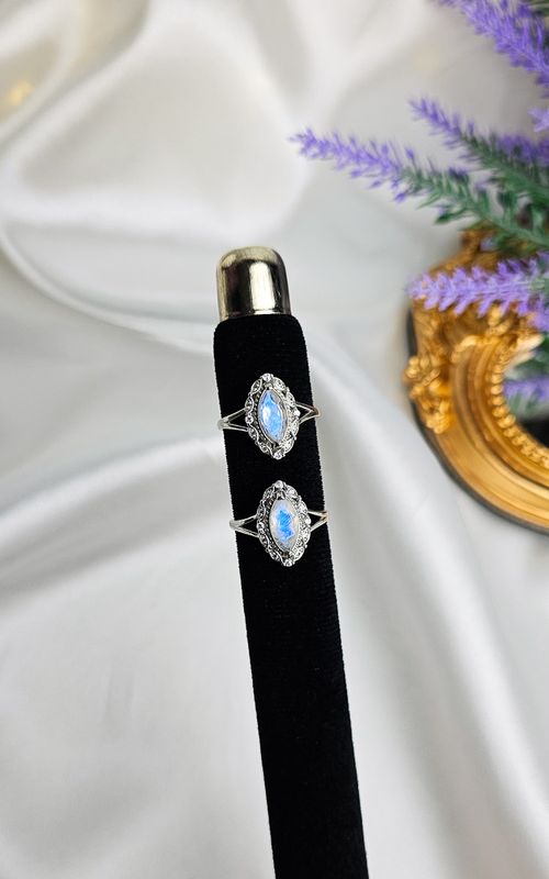 Adjustable Vintage Ring in Rainbow Moonstone (FROM SIZE 11)