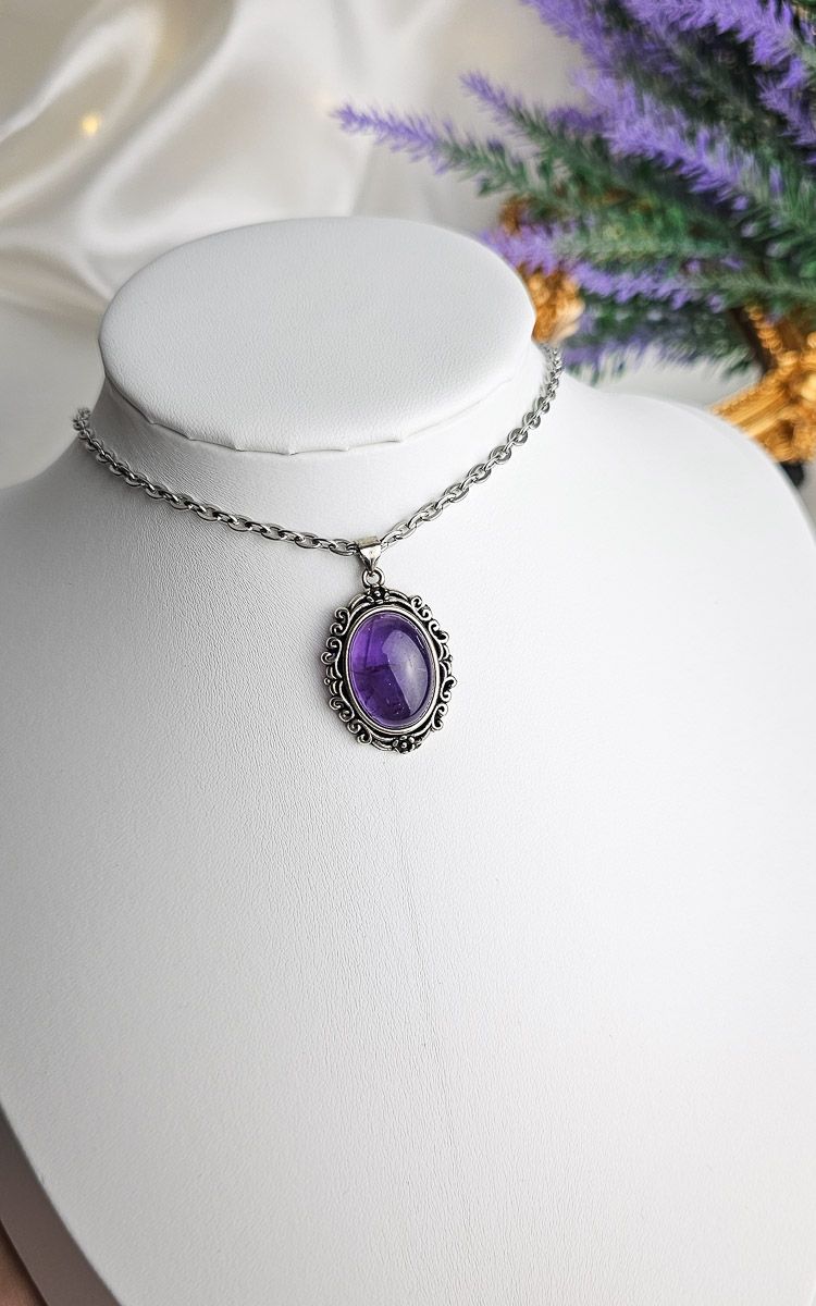 Etnic Necklace in Amethyst