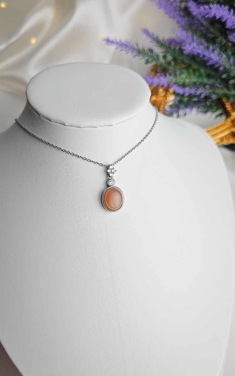 Necklace with Peach Moonstone
