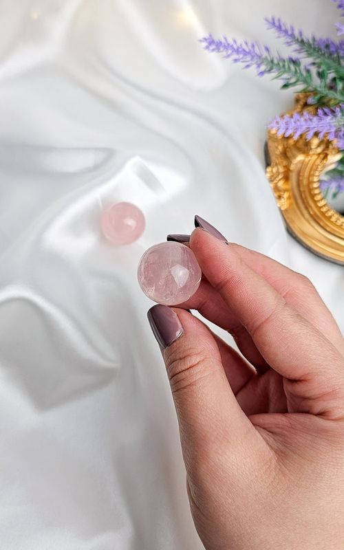 Rose Quartz Sphere (S/M)